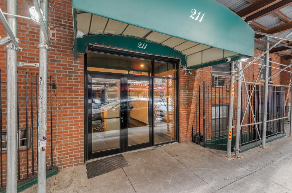 211 Thompson Street, Unit 5M photo 12