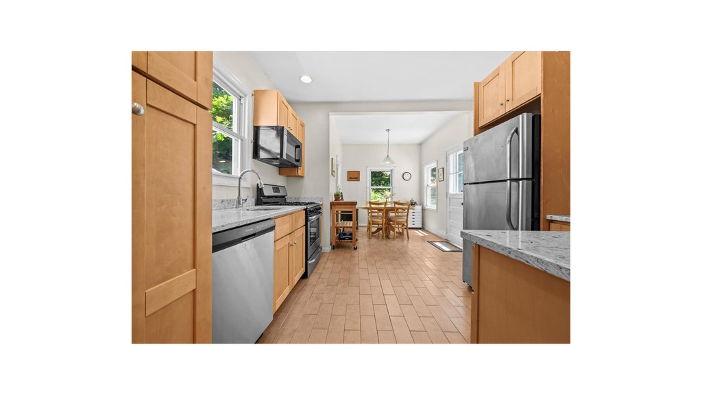 5600 Mosholu Avenue – For Sale photo 9