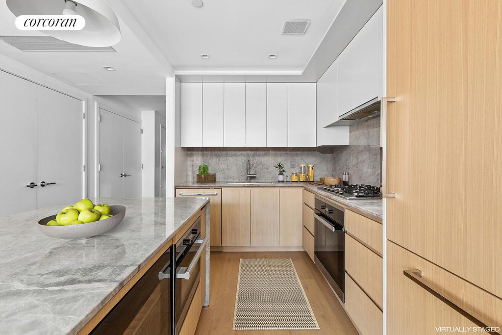 424 West 52nd Street, Unit PH photo 4