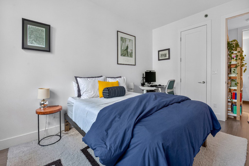 5-19 Borden Avenue, Unit 2C photo 12