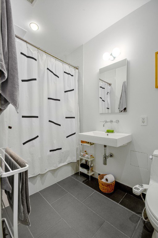5-19 Borden Avenue, Unit 2C photo 15