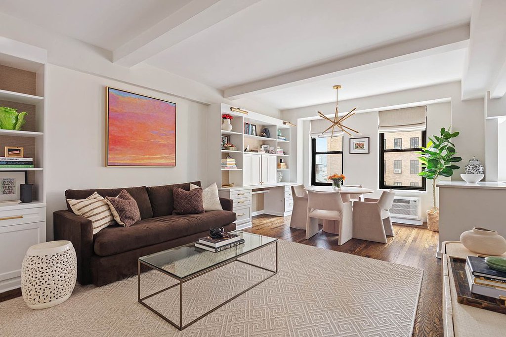 161 West 16th Street, Unit 10H photo 2