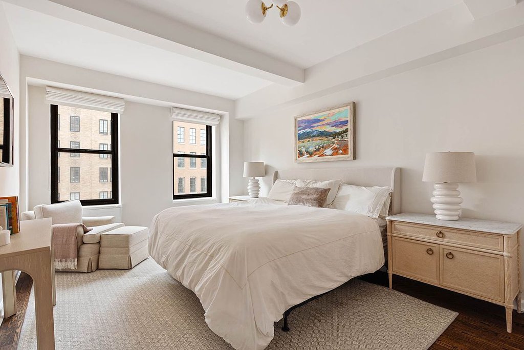 161 West 16th Street, Unit 10H photo 6