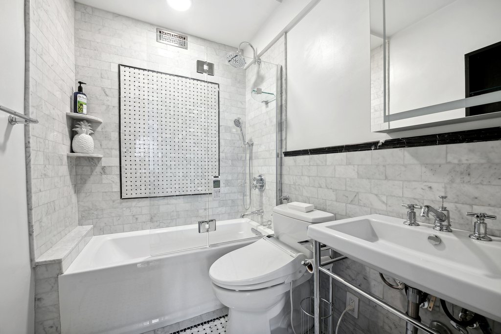 235 West 102nd Street, Unit 7ML photo 7