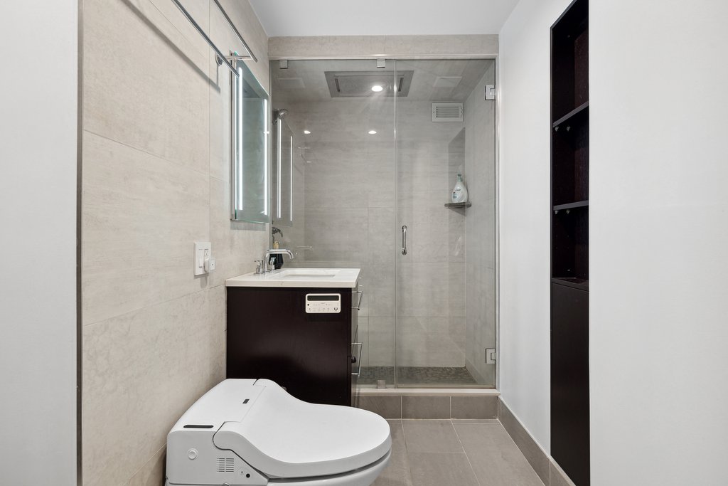 235 West 102nd Street, Unit 7ML photo 8