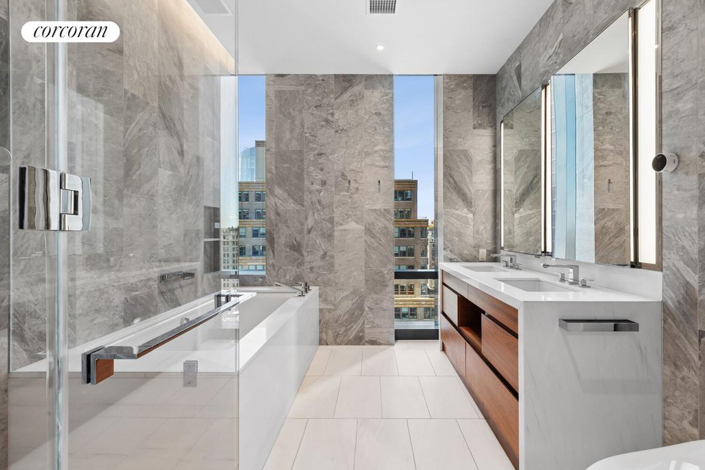 277 Fifth Avenue, Unit 27D photo 4