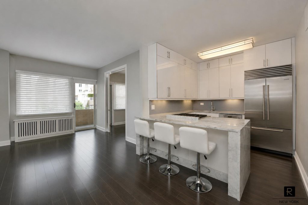 58 West 58th Street, Unit 6A photo 4