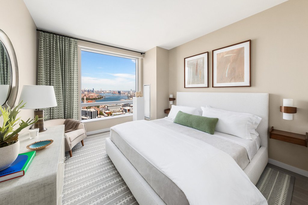 1 City Point, Unit 45C photo 4