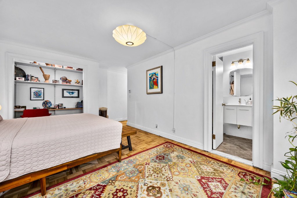 175 East 74th Street, Unit 12C photo 14
