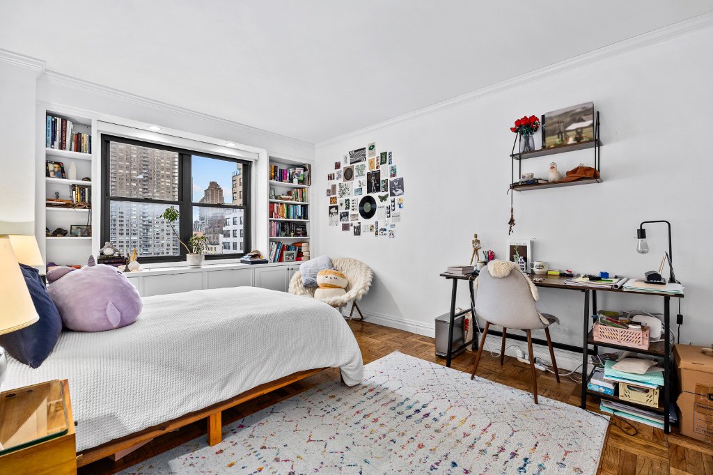 175 East 74th Street, Unit 12C photo 17