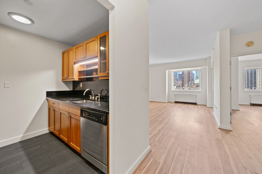 425 Fifth Avenue, Unit 23D photo 6