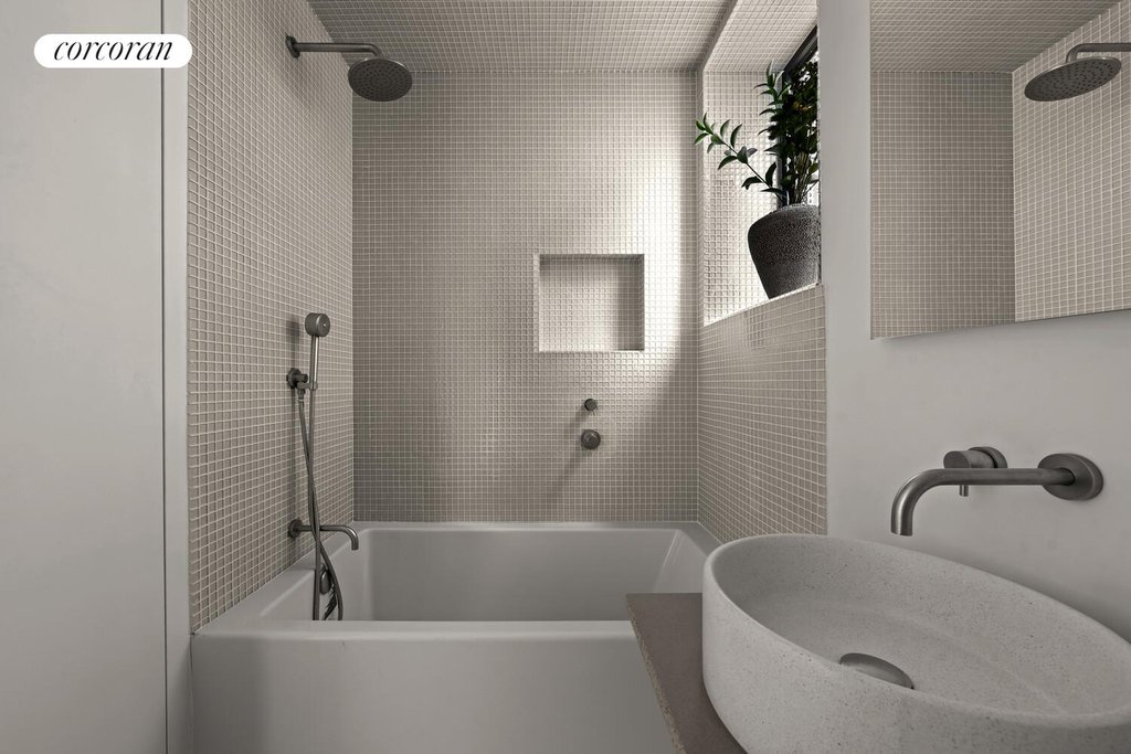 9 Chapel Street, Unit 5 photo 22