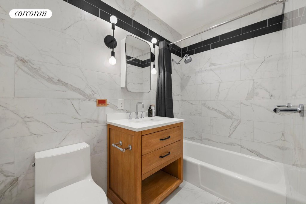 452 West 19th Street, Unit 3A photo 8