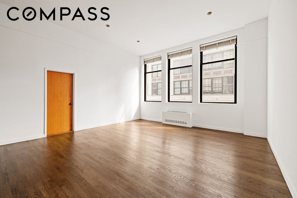 115 Fourth Avenue, Unit 4E photo 3