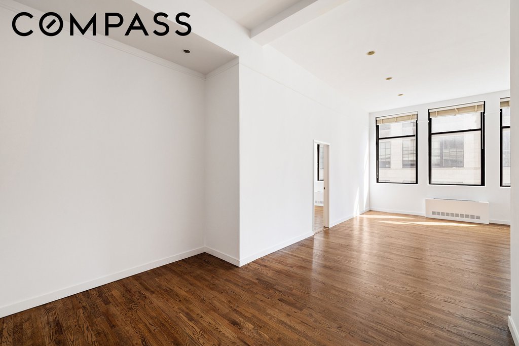 115 Fourth Avenue, Unit 4E photo 4
