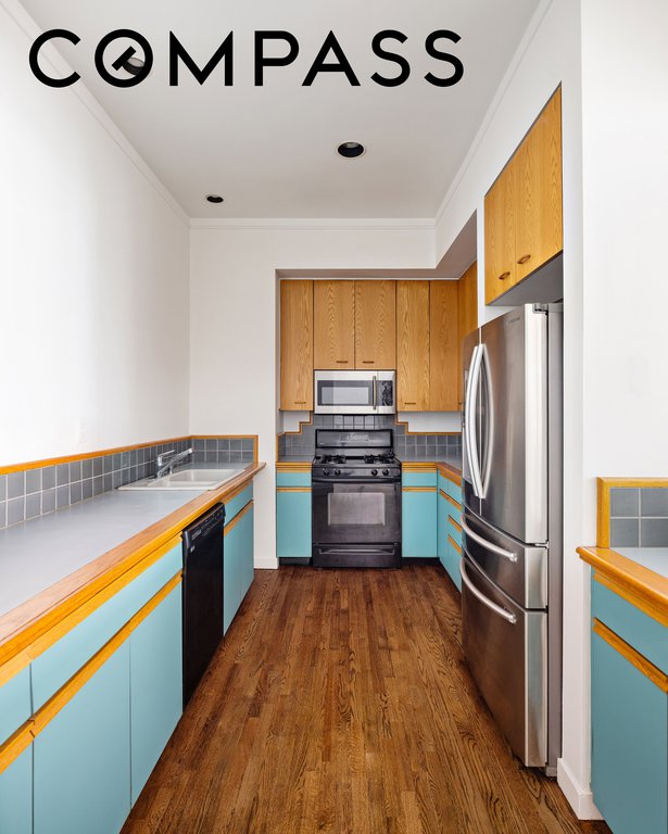 115 Fourth Avenue, Unit 4E photo 7