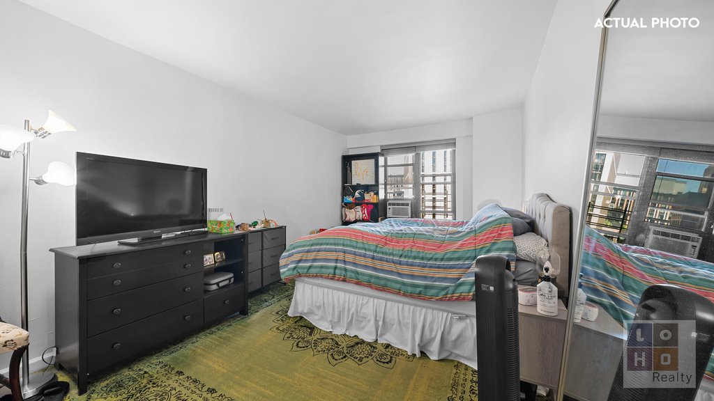 387 Grand Street, Unit K1107 photo 8