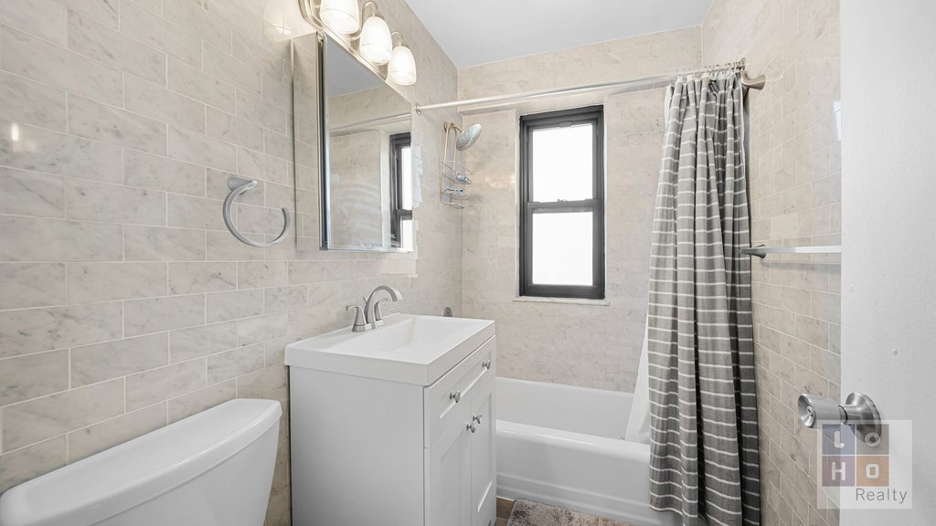 387 Grand Street, Unit K1107 photo 11