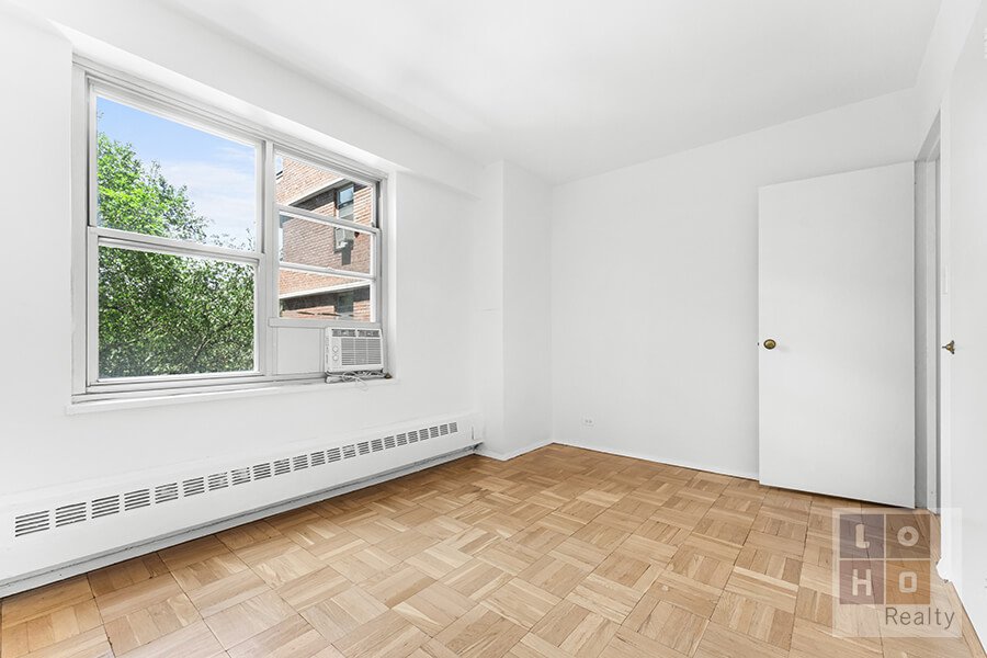 575 Grand Street, Unit 605 photo 17