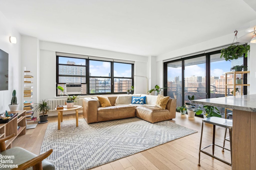 264 East Broadway, Unit C1107 photo 2