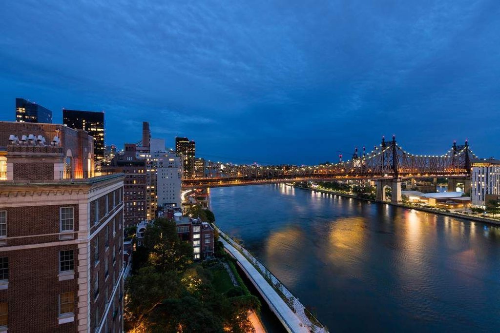 1 Sutton Place South, Unit PH photo 25
