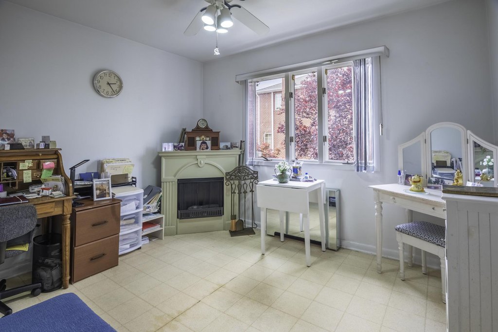 52-04 Redfield Street – For Sale photo 12