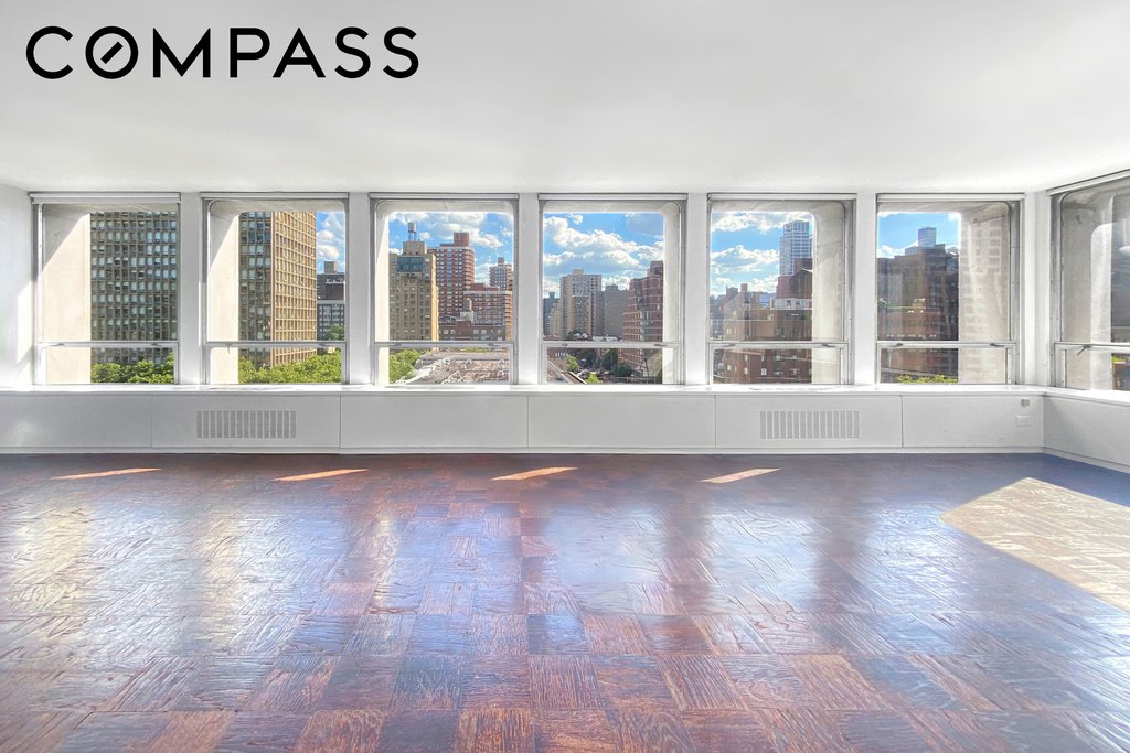 300 East 33rd Street, Unit 9M photo 3