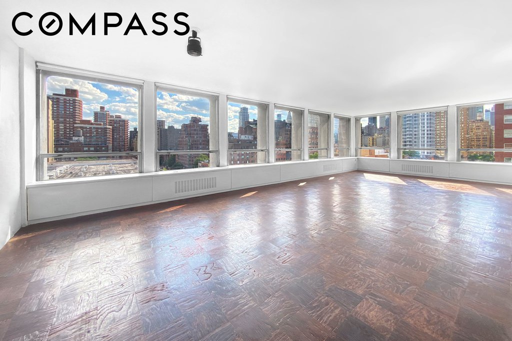 300 East 33rd Street, Unit 9M photo 4