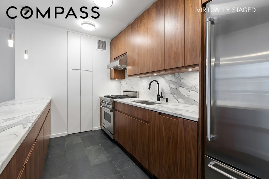 300 East 33rd Street, Unit 9M photo 6