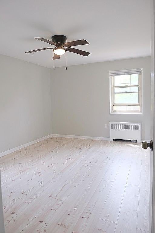 251-02 60th Avenue, Unit 537 photo 9