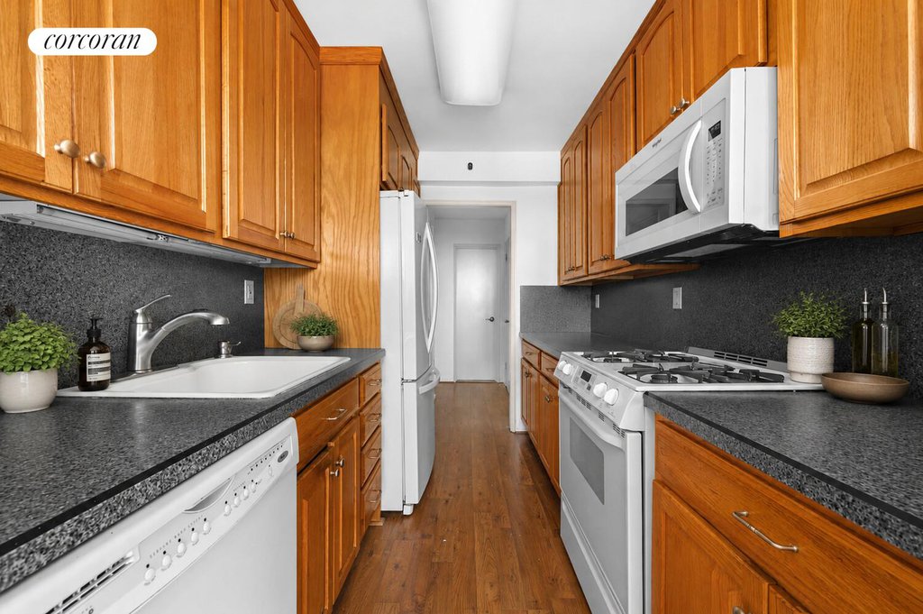2711 Avenue X, Unit C5 photo 7