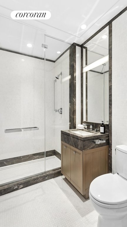 200 East 95th Street, Unit 27A photo 16