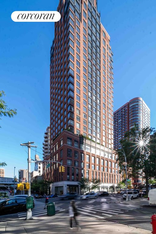 200 East 95th Street, Unit 27A photo 17