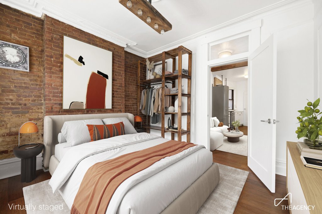 715 Ninth Avenue, Unit 3RN photo 3