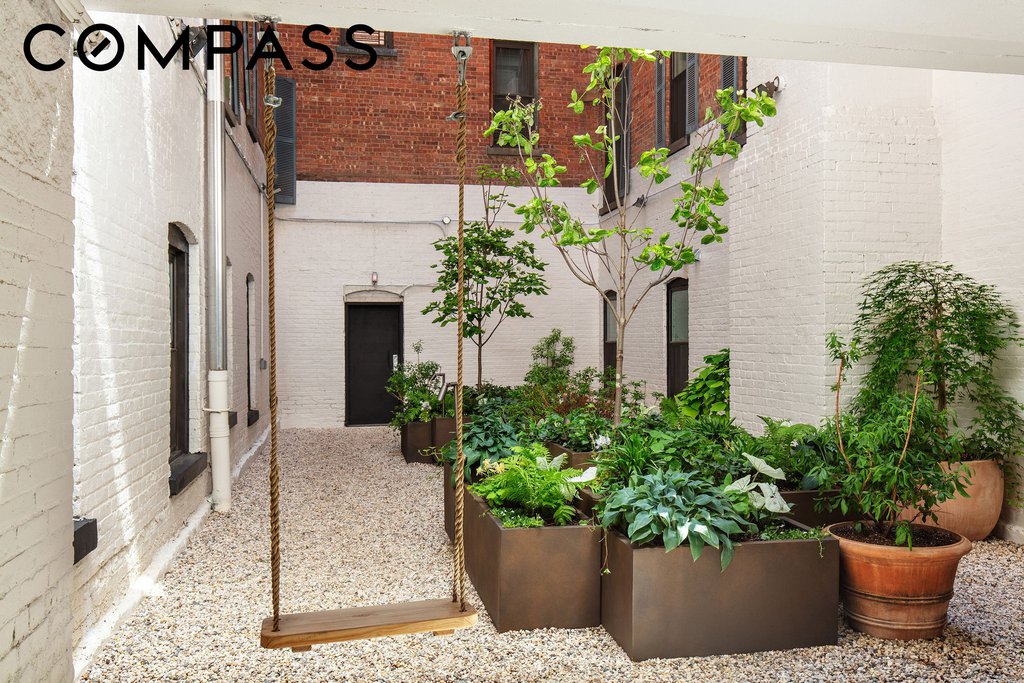203 West 112th Street, Unit CE photo 11