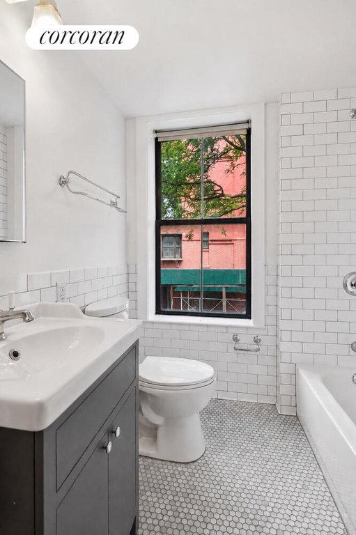 439 Hicks Street, Unit 2A photo 5