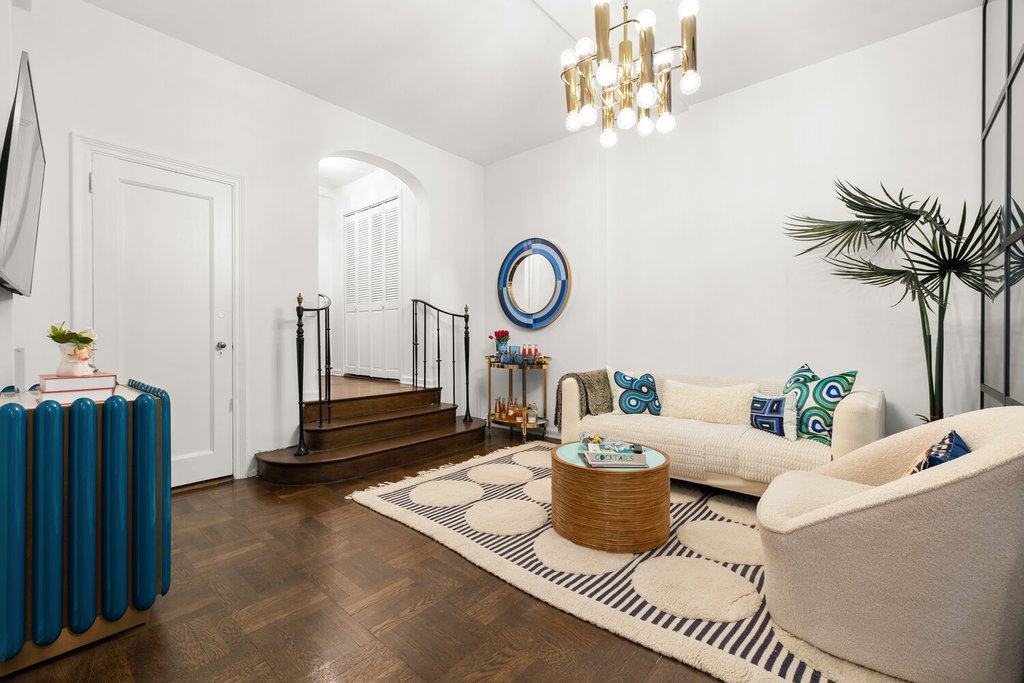 235 East 73rd Street, Unit 1G