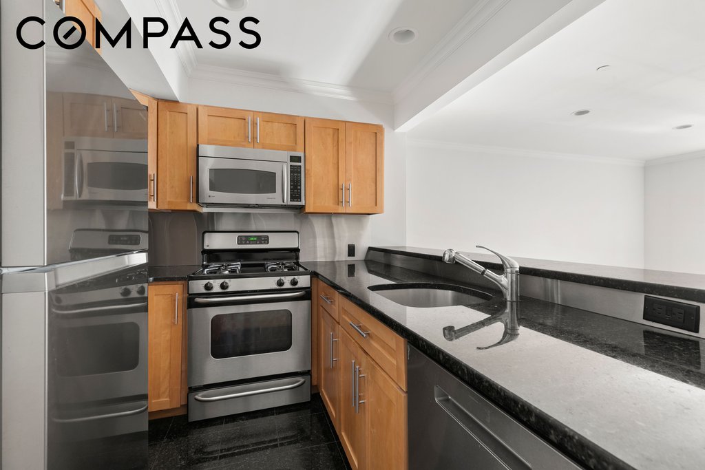 85 Hudson avenue, Unit 4B photo 5