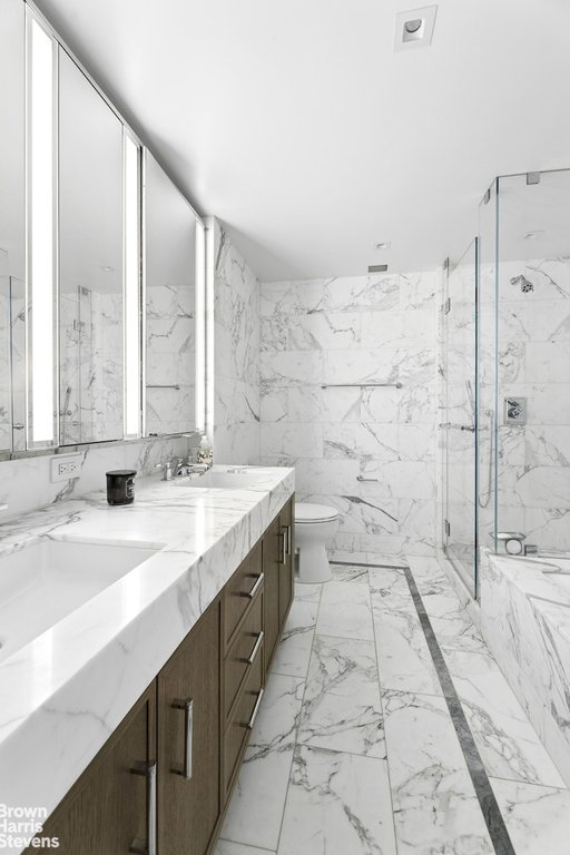 210 Warren Street, Unit 25C photo 5