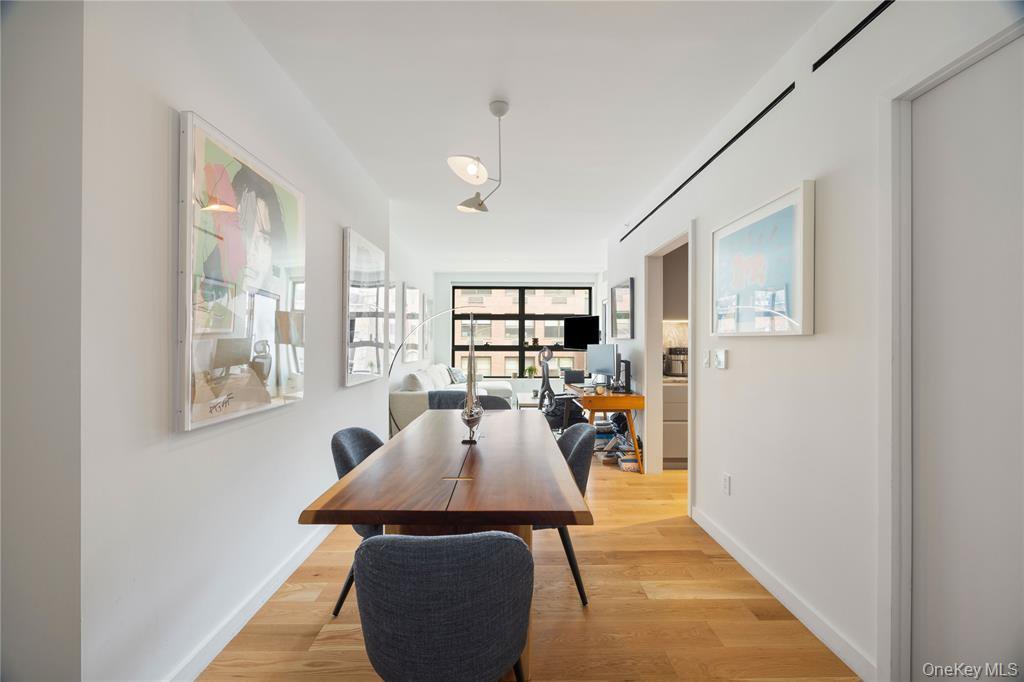 547 West 47th Street, Unit 509 photo 6