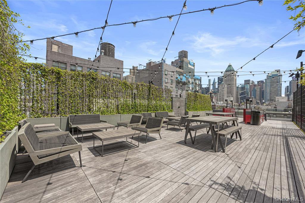 547 West 47th Street, Unit 509 photo 17