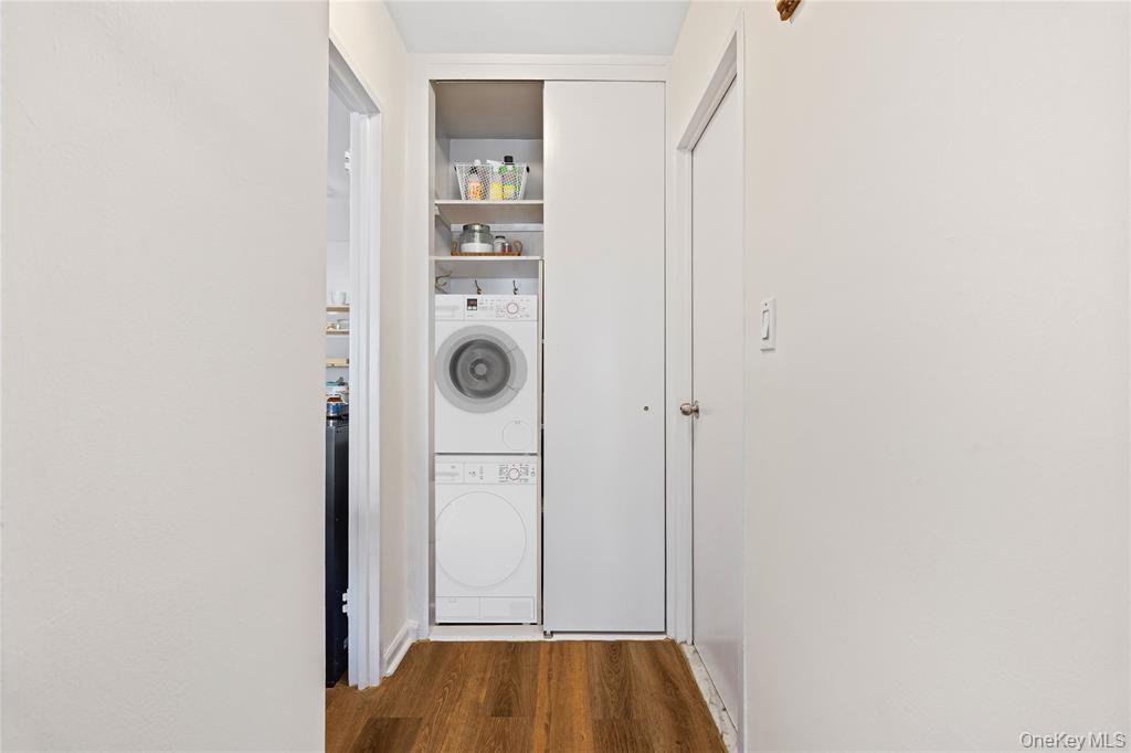 321 East 48th Street, Unit 9D photo 10
