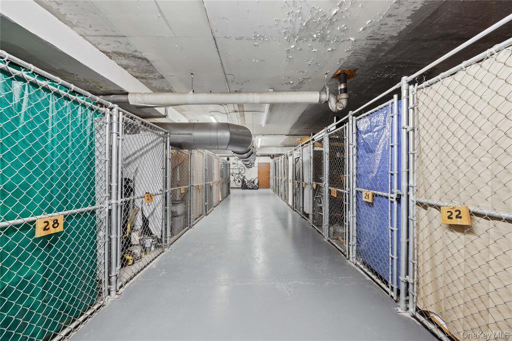 321 East 48th Street, Unit 9D photo 17