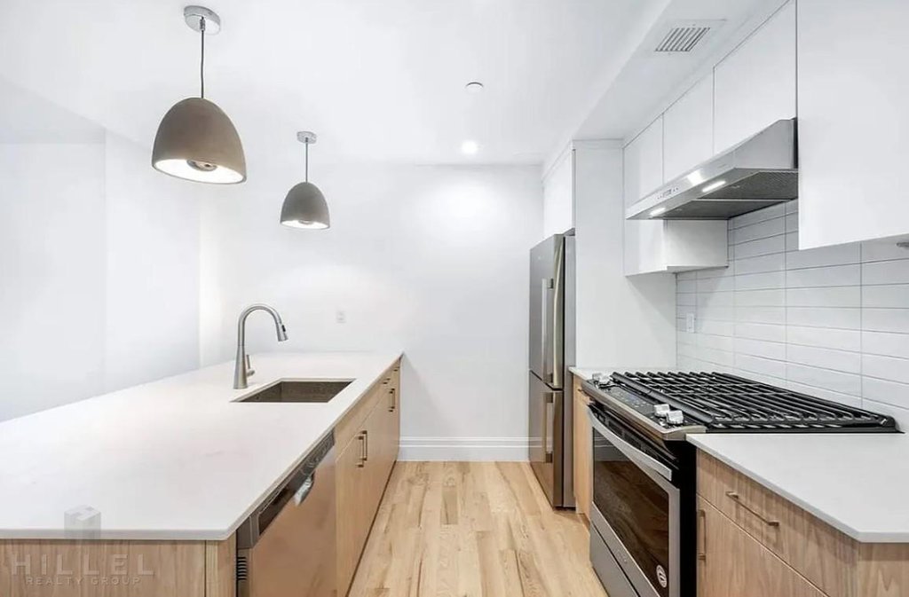 77 Clarkson Avenue, Unit 5B photo 6