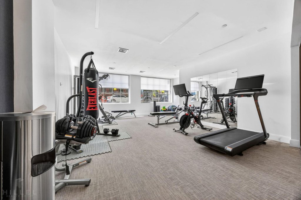 77 Clarkson Avenue, Unit 5B photo 10