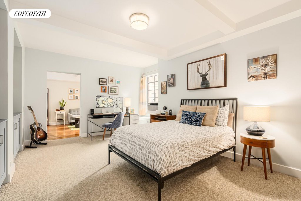 25 Tudor City Place, Unit 1815/1816 photo 4