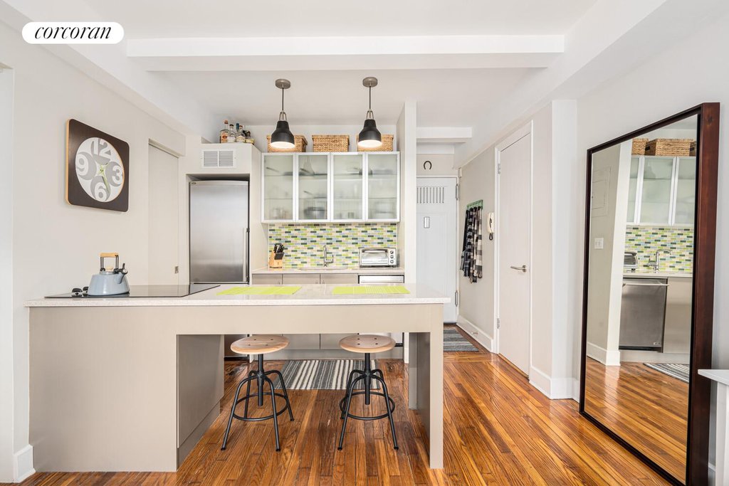 25 Tudor City Place, Unit 1815/1816 photo 2