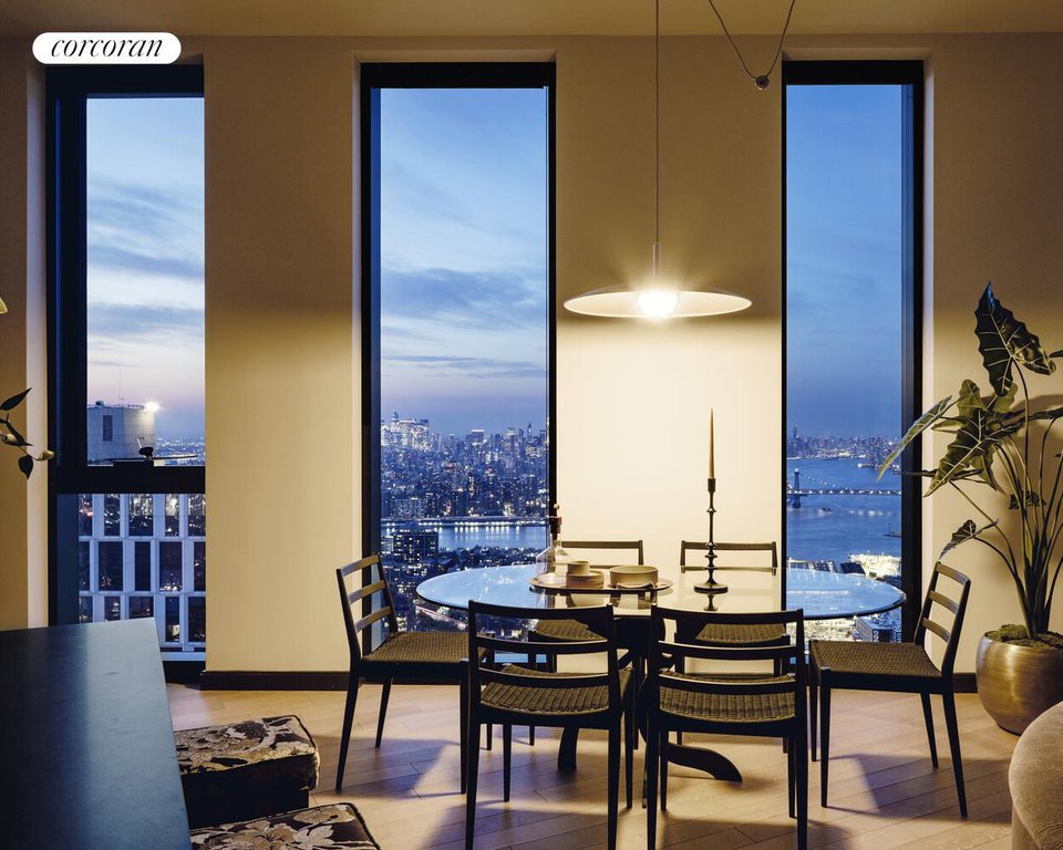 85 Fleet Street, Unit 58C photo 4
