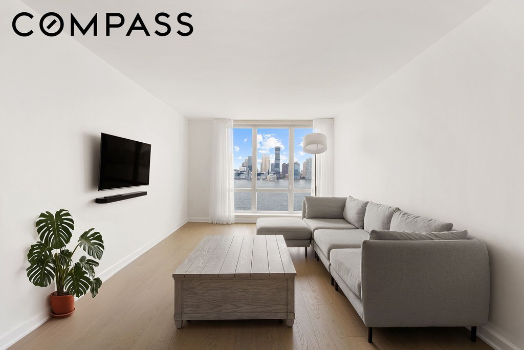 20 River Terrace, Unit 17G