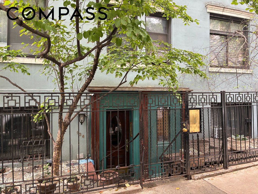 126 East 30th Street, Unit 1A photo 9